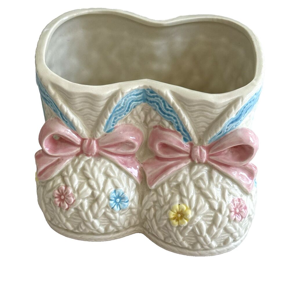 VTG Ceramic Baby Boy Girl White Bootie Planter Giftwares Nancy Pew Kitschy Japan